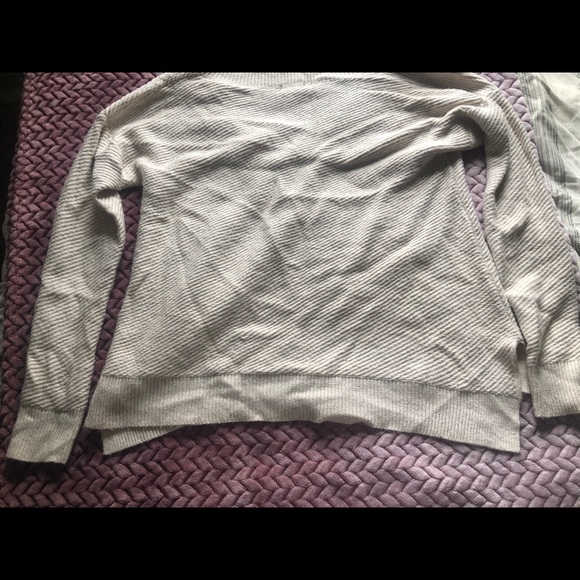 NWOT Wet Seal Oversized Sweater - Picture 2 of 3
